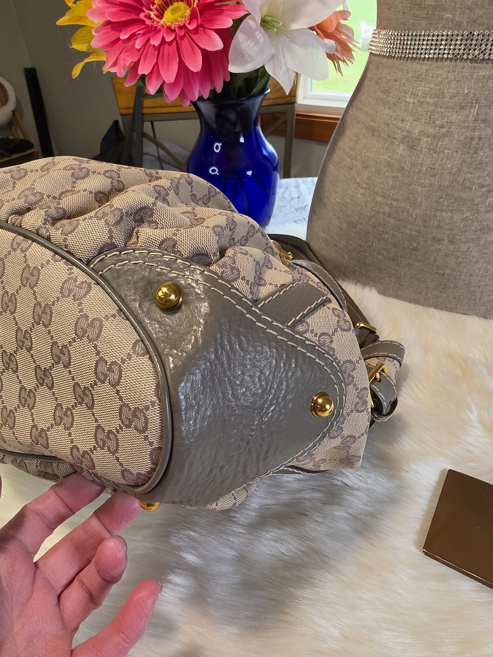 Gucci Jockey Hobo Large EUC - Picture 10 of 12